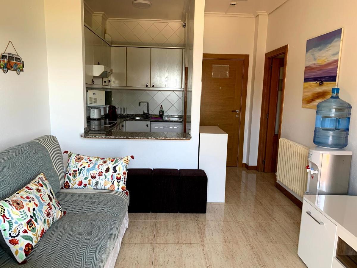 Apartamentos En Playa De Samil Primera Linea De Playa Pe Na Areia ヴィーゴ エクステリア 写真