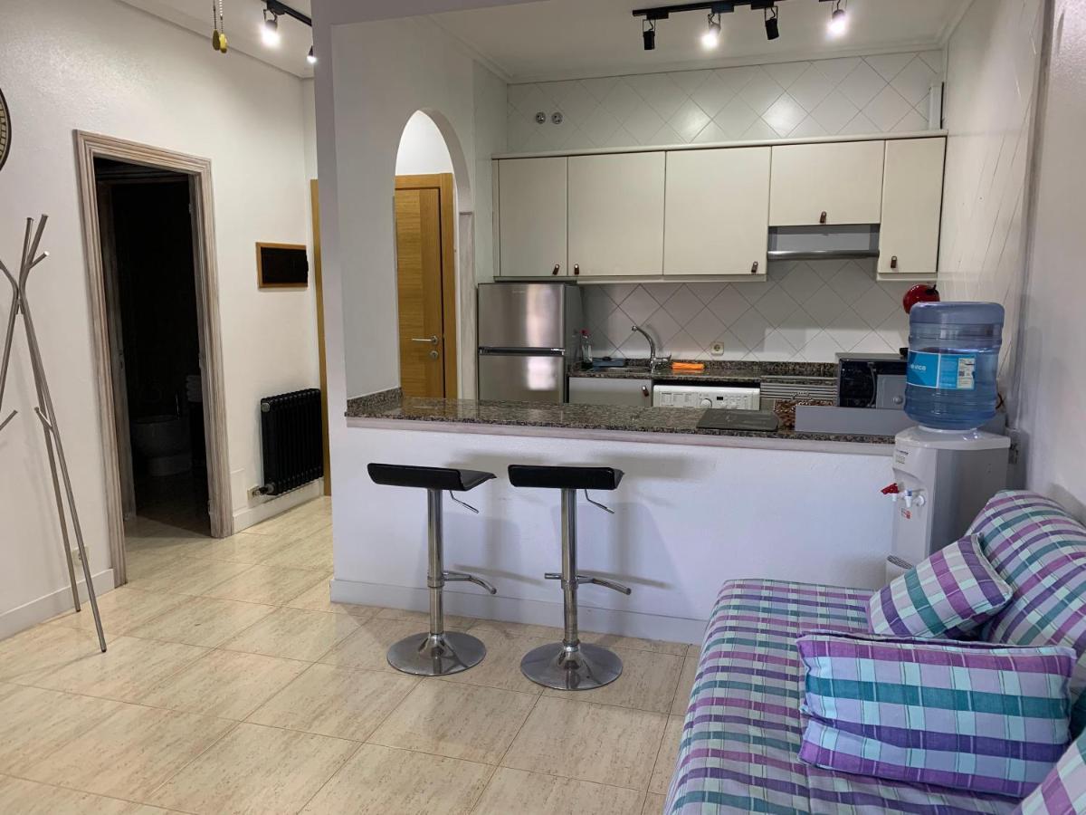 Apartamentos En Playa De Samil Primera Linea De Playa Pe Na Areia ヴィーゴ エクステリア 写真