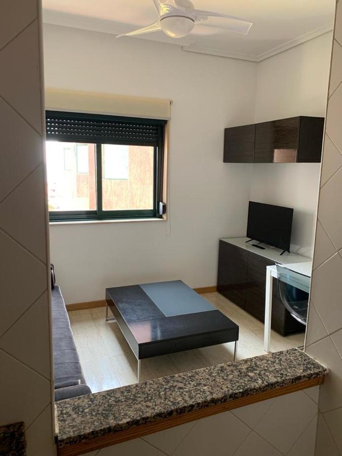 Apartamentos En Playa De Samil Primera Linea De Playa Pe Na Areia ヴィーゴ エクステリア 写真